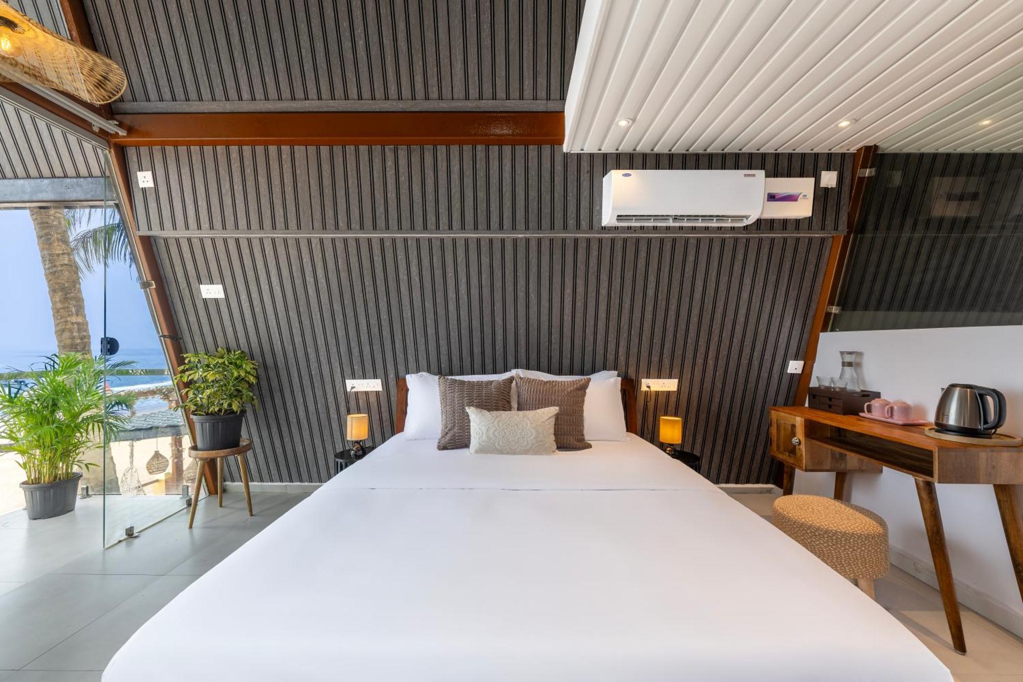 The Rose Goa Resort 4*